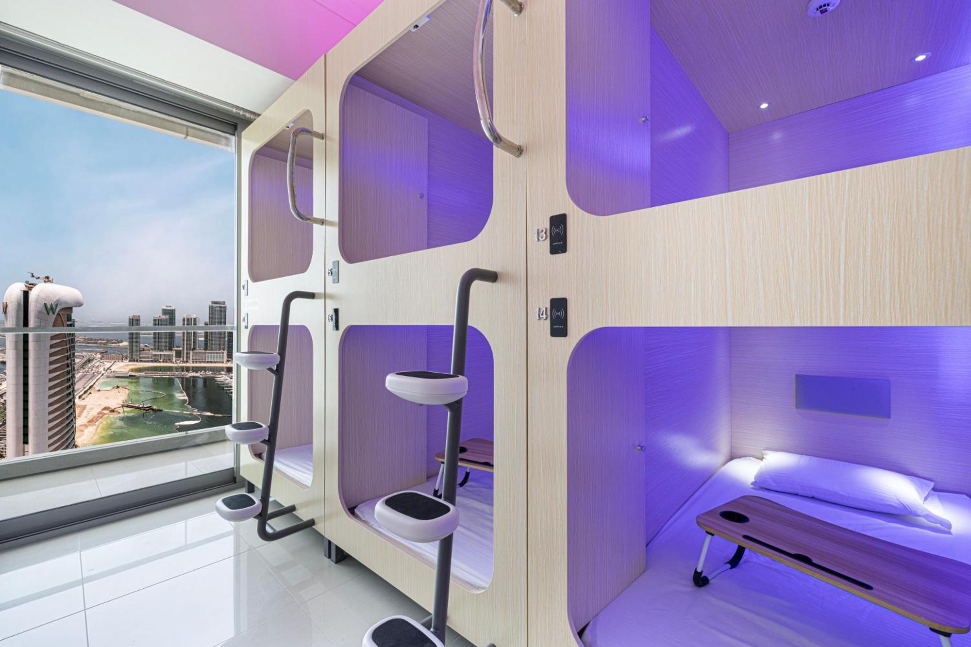 Capsule Experience Duplex - Panoramic Sea View - Nowmade La Marina Hostel Dubai Exterior photo