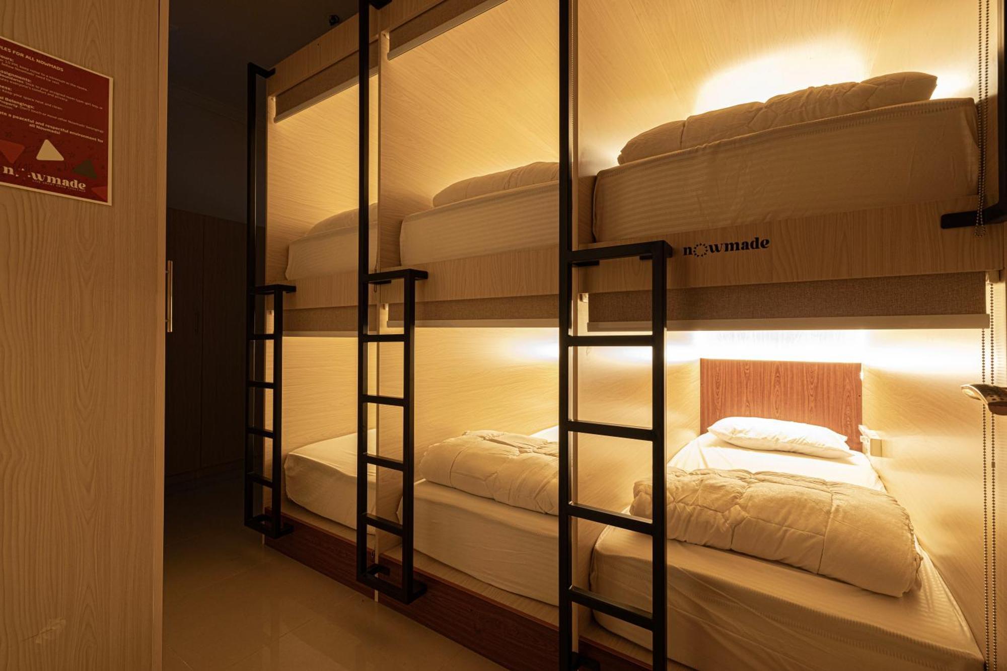 Capsule Experience Duplex - Panoramic Sea View - Nowmade La Marina Hostel Dubai Exterior photo