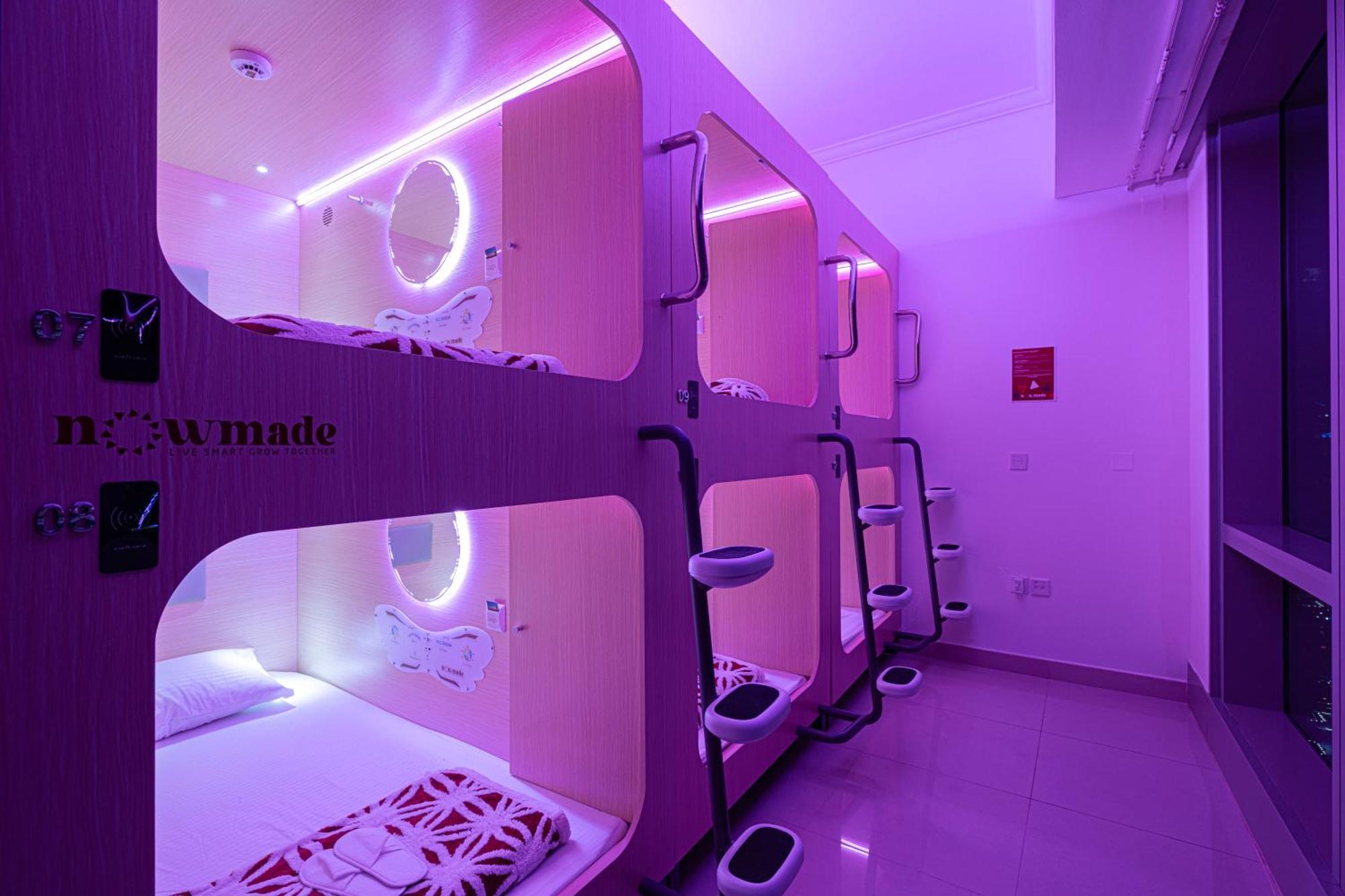Capsule Experience Duplex - Panoramic Sea View - Nowmade La Marina Hostel Dubai Exterior photo